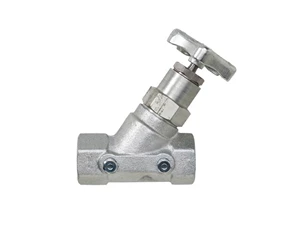 GLOBE VALVE, HIGH FLOW, 1-1/4" FPT WITH 1/4" FPTP
